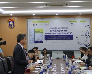 Lễ công bố cuốn sổ tay Hướng dẫn kỹ năng đưa tin trong thời đại kỹ thuật số